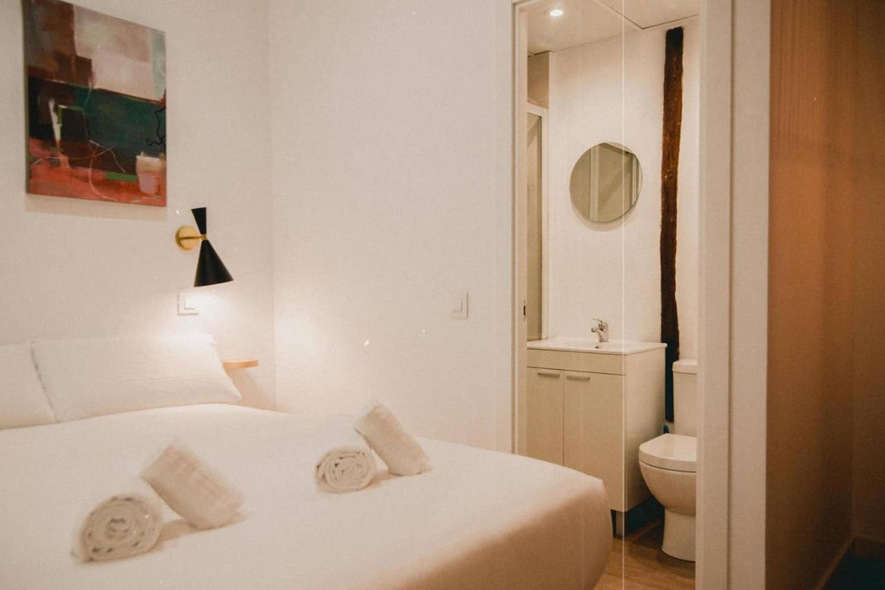 Charming Design Apartment Reina Sofia Madrid Exterior photo